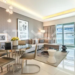 شقة Staycae Paramount Towers, دبي